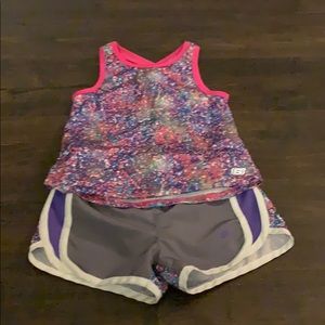 sketchers matching outfit